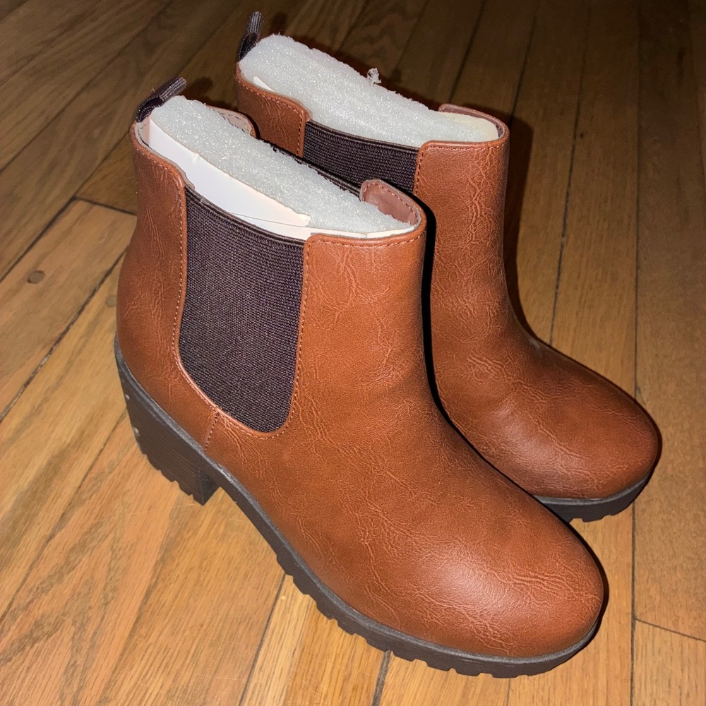 Women Brown Boots size 9